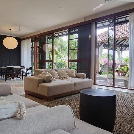 Mumbul Villas Nusa Dua  Kültér fotó